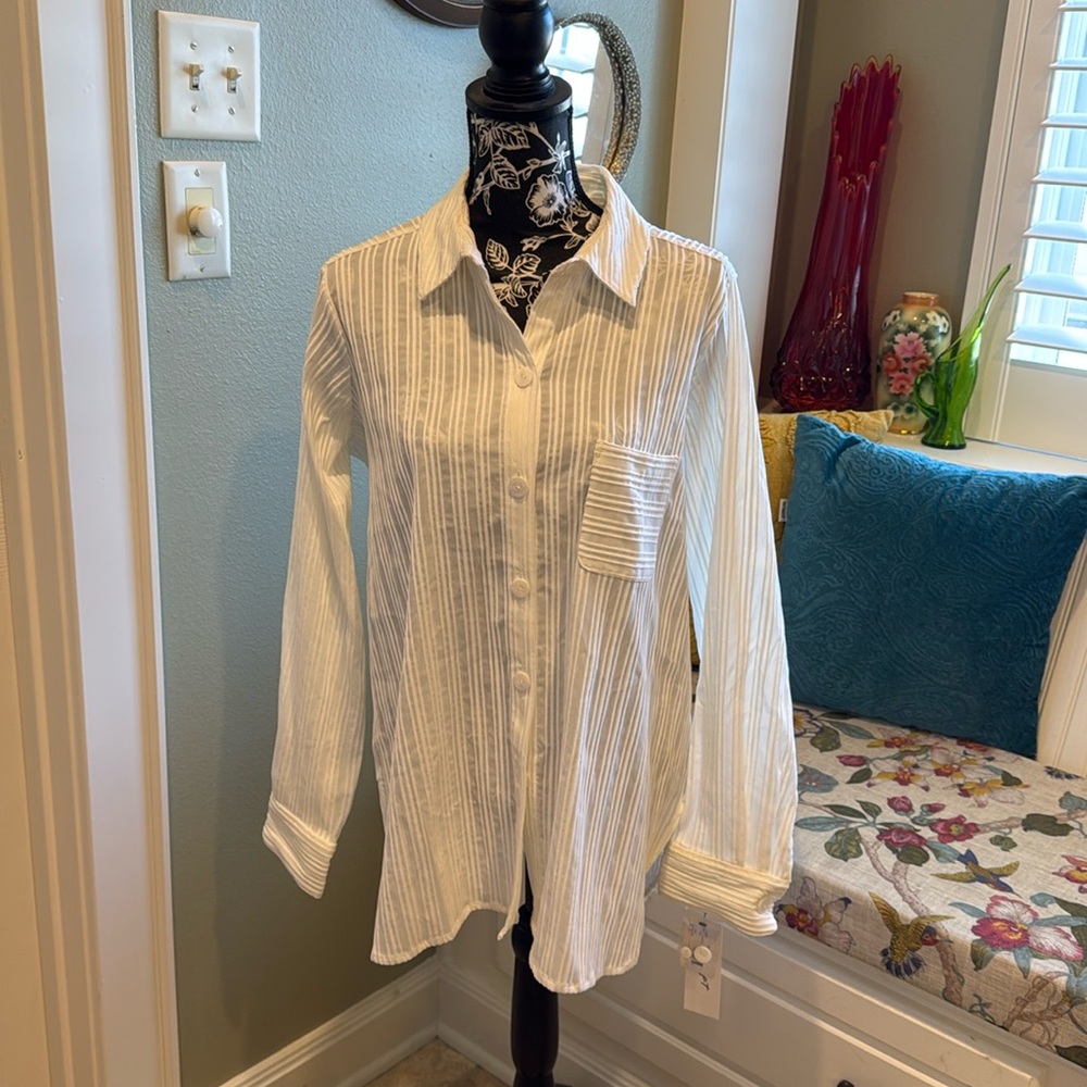New Foxcroft white button down with stripe detailing!